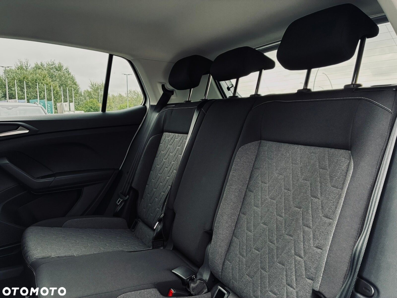 Volkswagen T-Cross - 7
