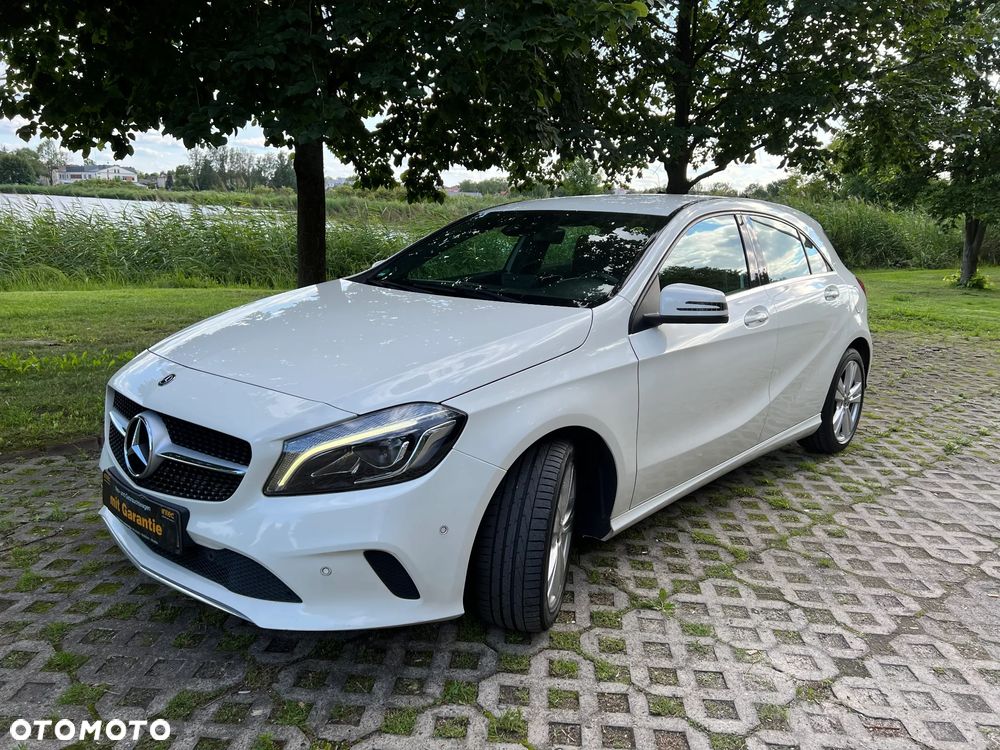 Mercedes-Benz Klasa A 200 7G-DCT Activity Edition - 28