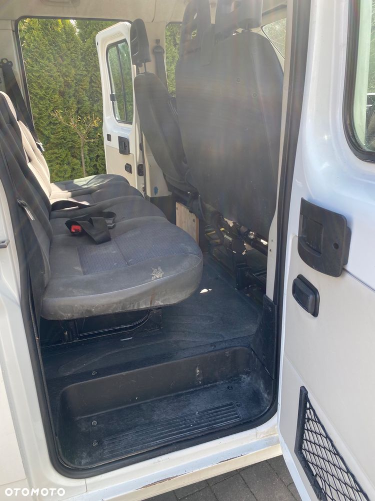 Citroën L4 JUMPER doka 7osob skrzynia 3,3m - 4