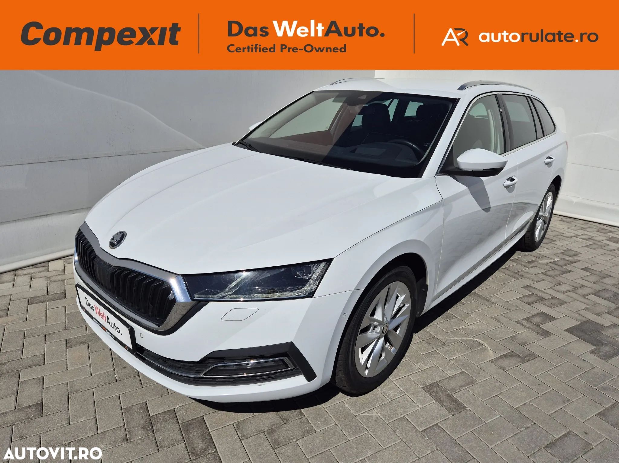 Skoda Octavia Combi 2.0 TDI DSG Style - 1