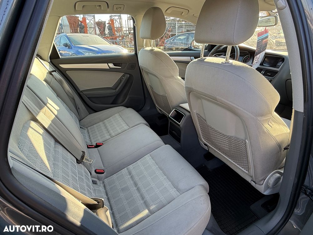 Audi A4 2.0 TDI quattro S tronic - 11