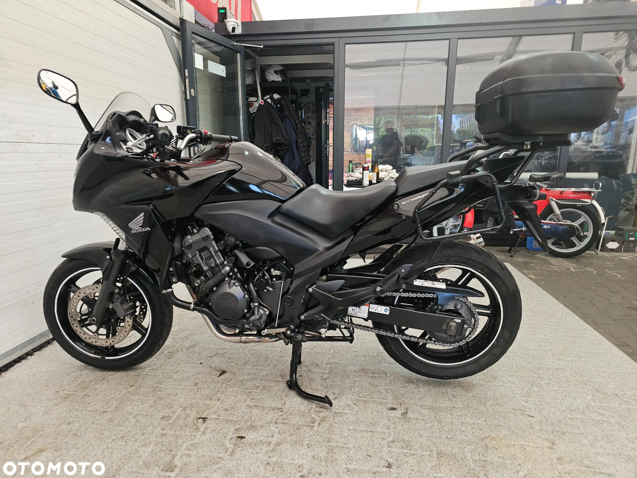 Honda CBF - 21