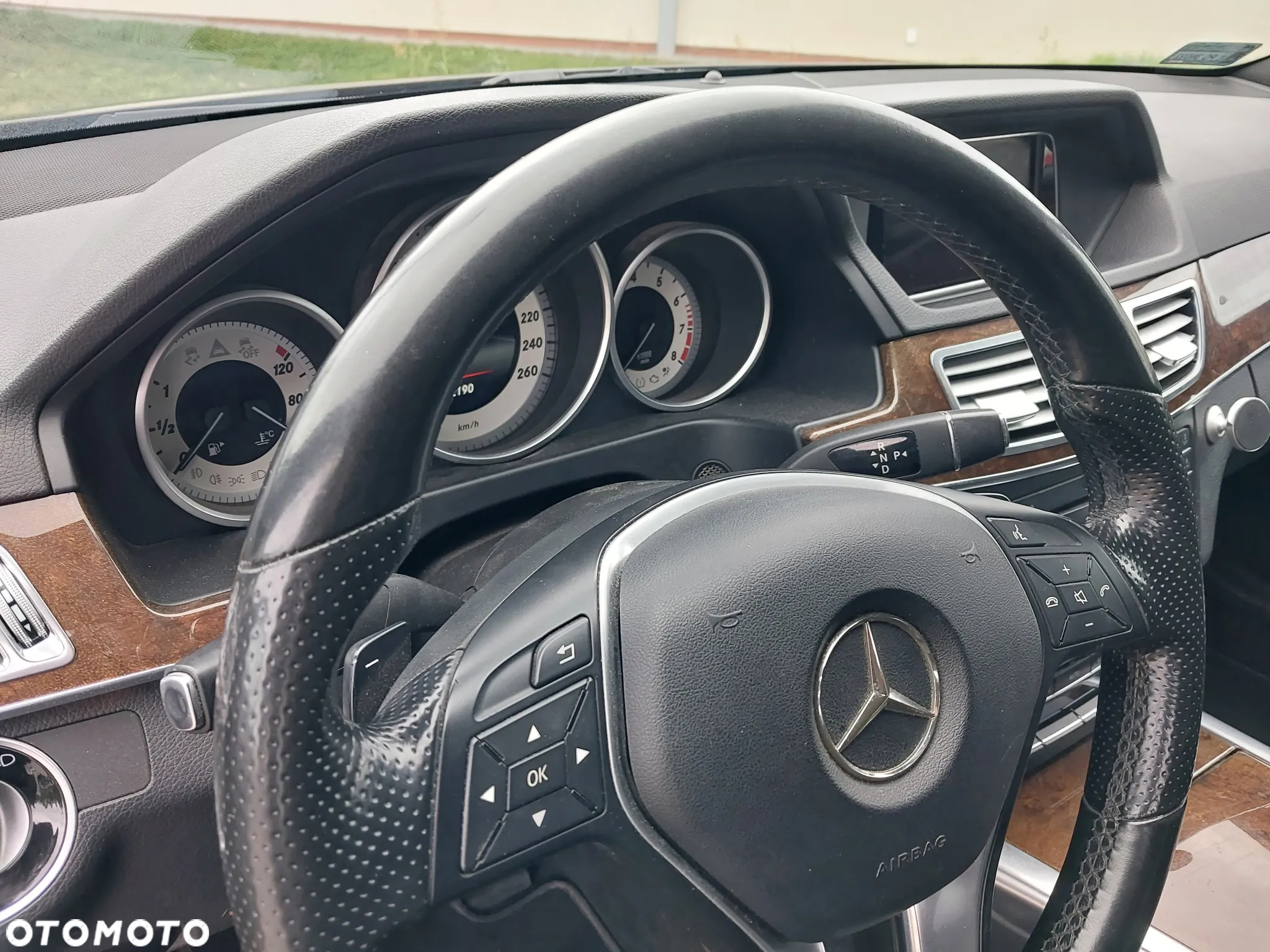 Mercedes-Benz Klasa E 250 Avantgarde - 14