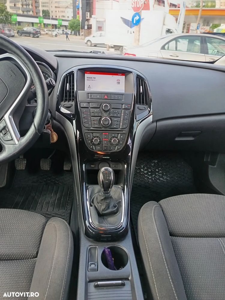 Opel Astra - 9