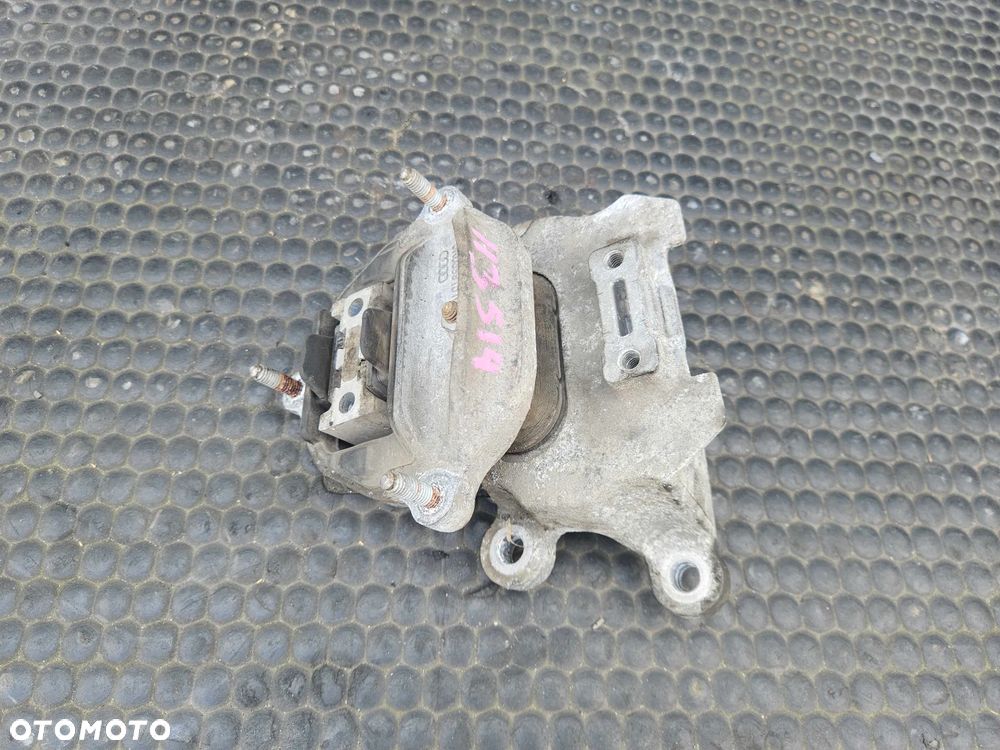 Łapa Podpora Skrzyni Biegów 8K0399151 8K0399115 T Mocowanie Poduszka Wspornik Audi A4 B8 A5 - 7