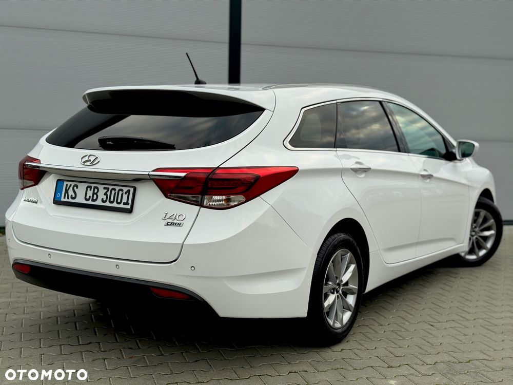 Hyundai i40 Kombi blue 1.7 CRDi DCT Premium - 31