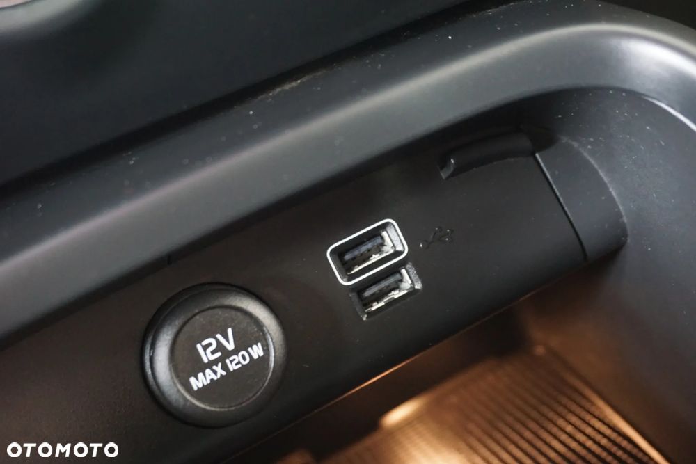 Volvo XC 40 T4 Geartronic Inscription - 37