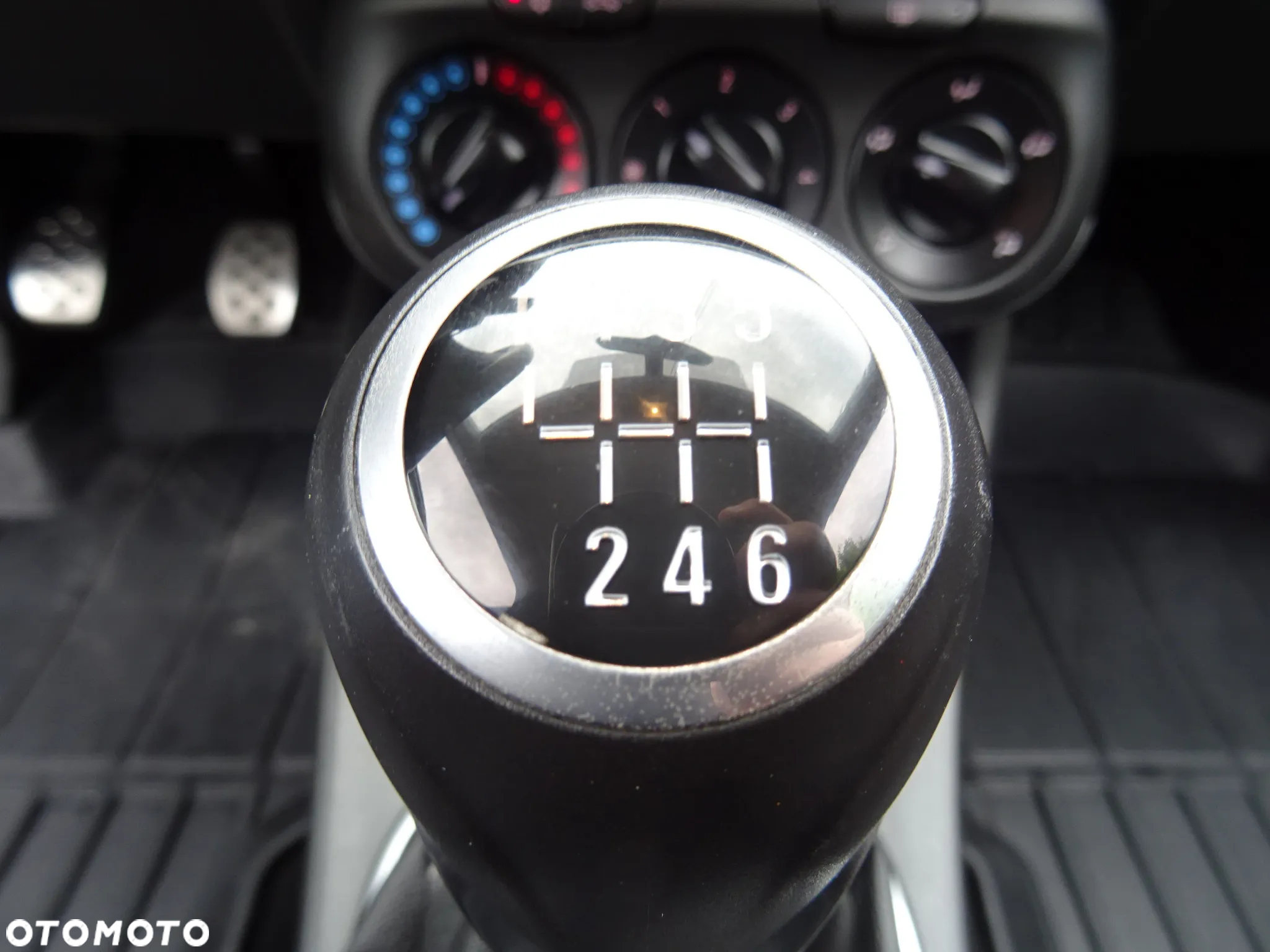 Opel Corsa 1.4 Turbo (ecoFLEX) Start/Stop Color Edition - 32