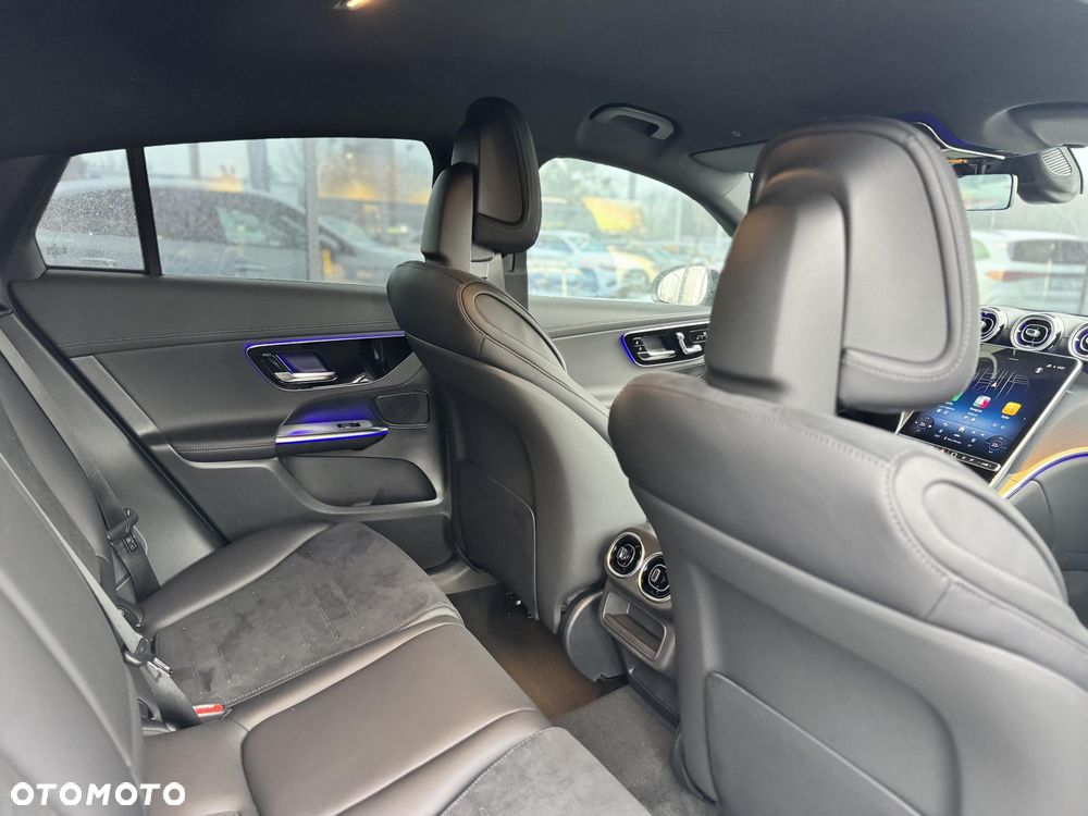 Mercedes-Benz GLC 220 d 4Matic 9G-TRONIC AMG Line Advanced - 18