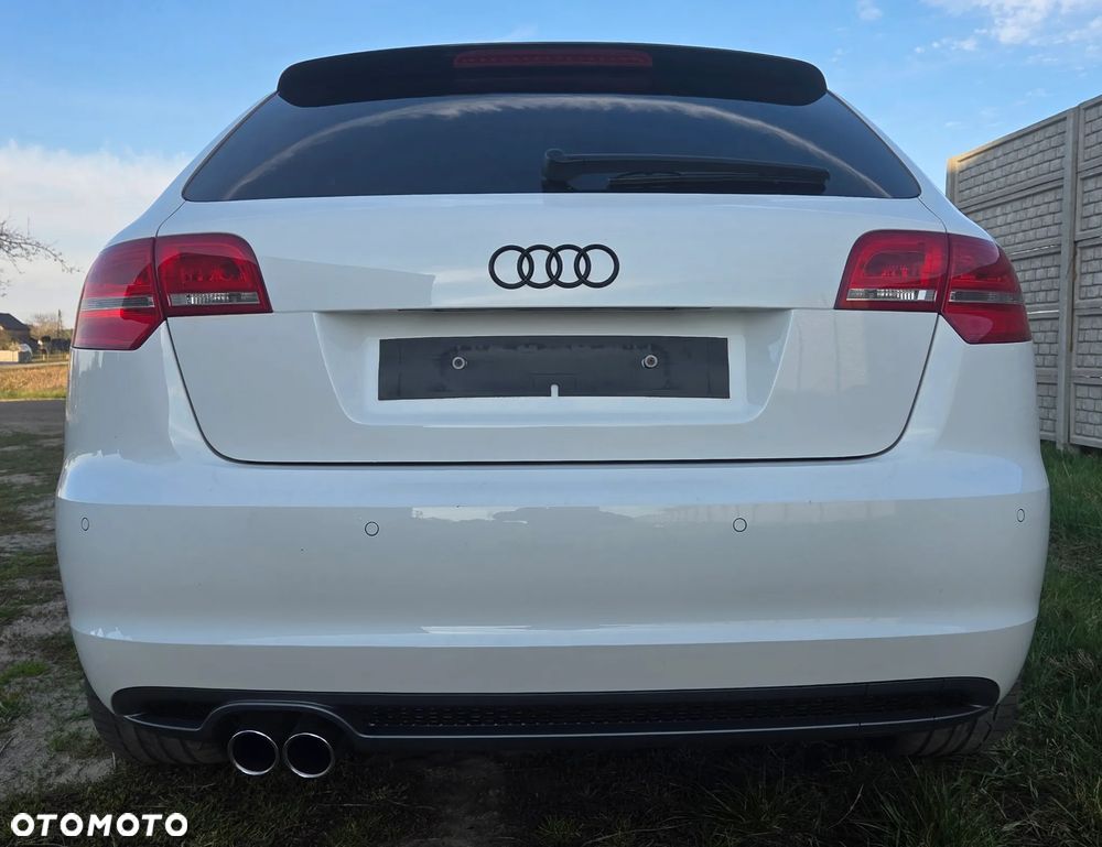 Audi A3 Sportback 2.0 TDI DPF S line Sportpaket (plus) - 9