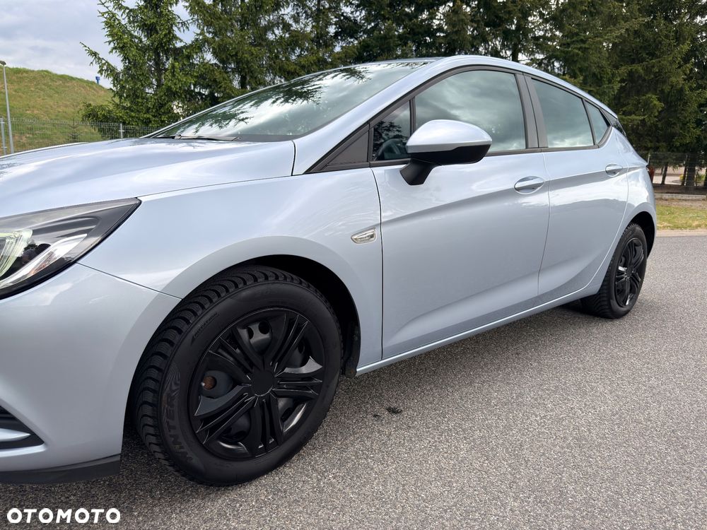 Opel Astra 1.6 D (CDTI) Start/Stop Innovation - 11