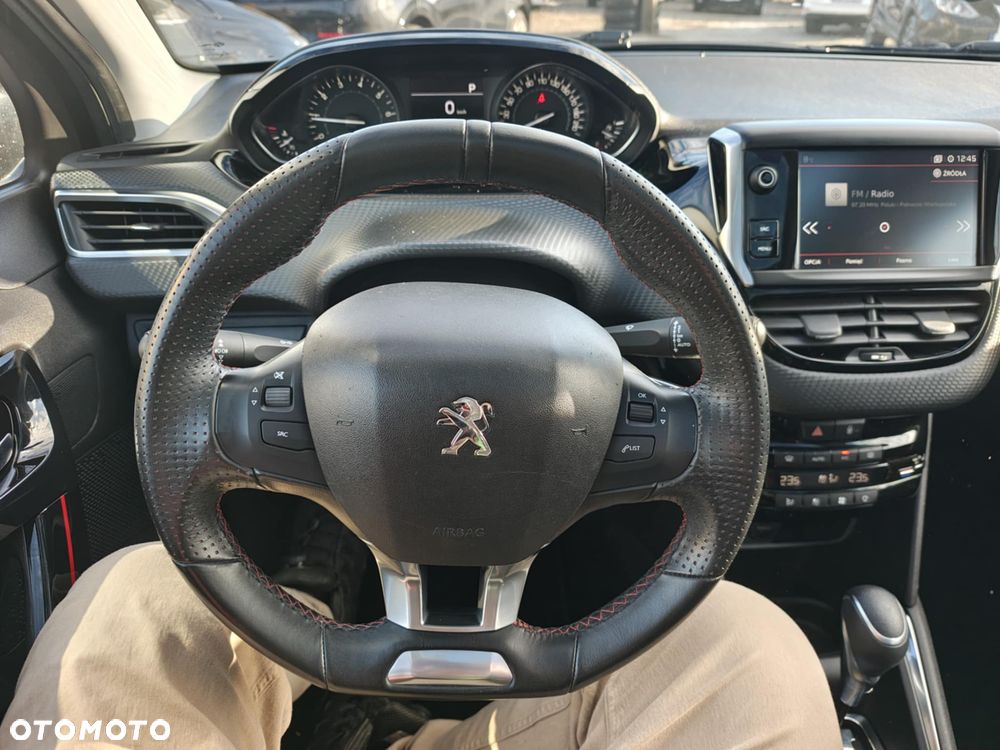 Peugeot 208 PureTech 110 Stop & Start EAT6 Allure - 16