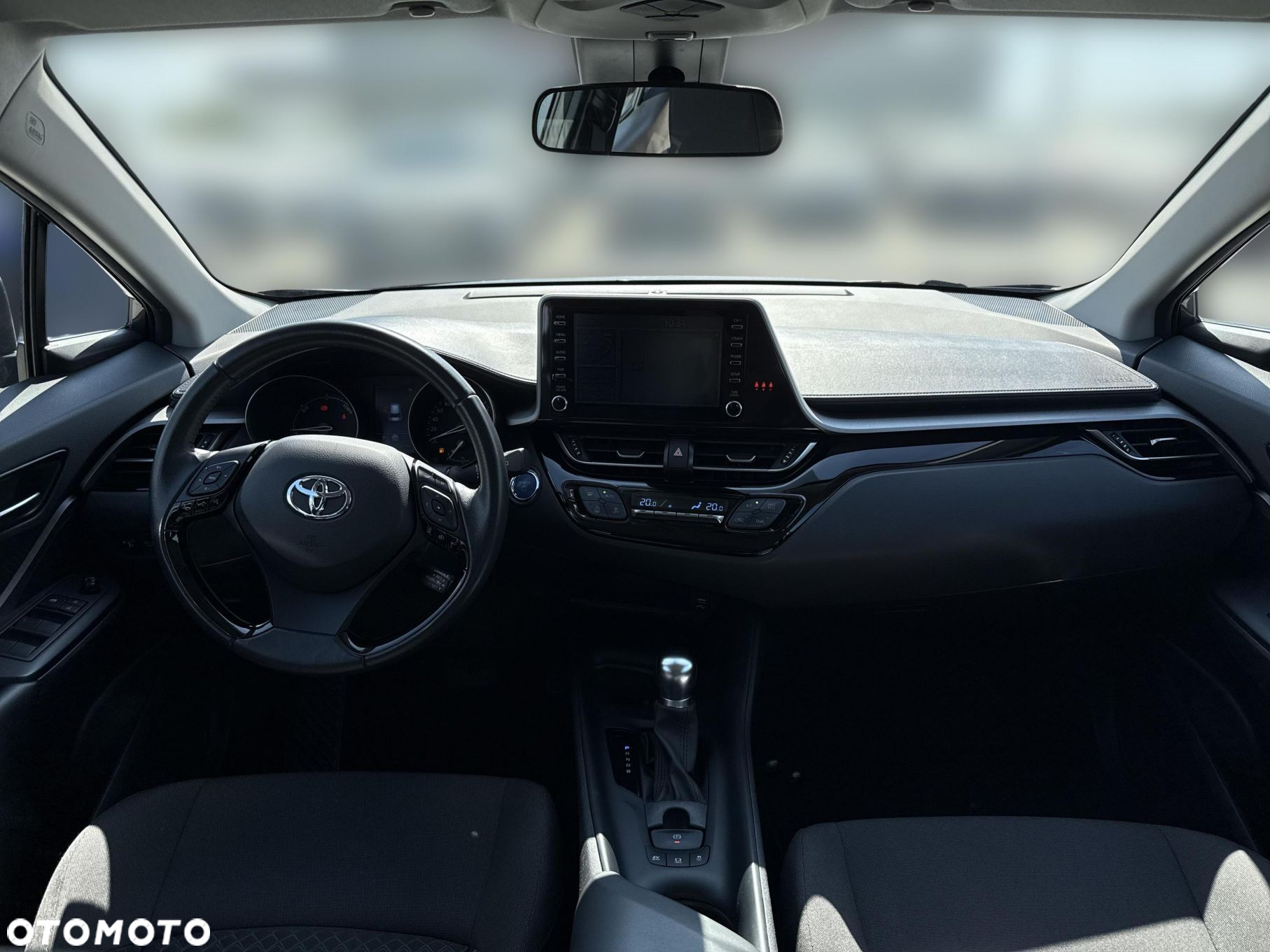 Toyota C-HR - 13