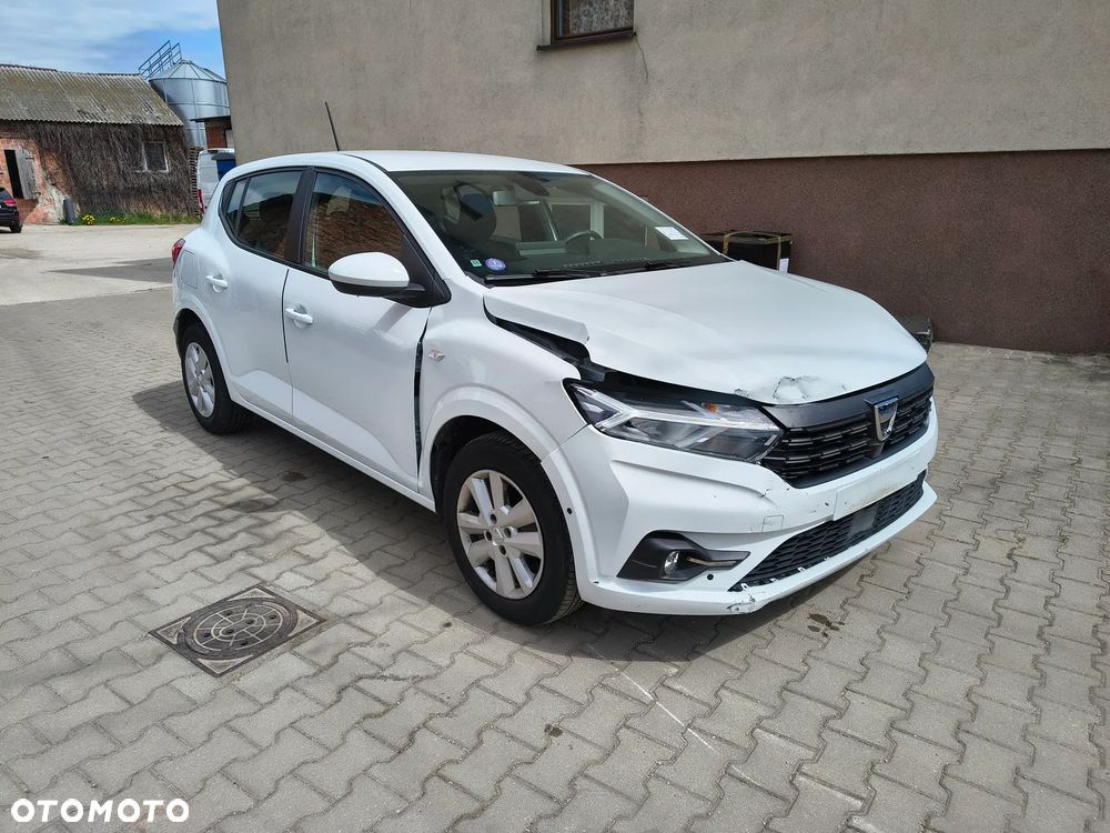 Dacia Sandero - 4