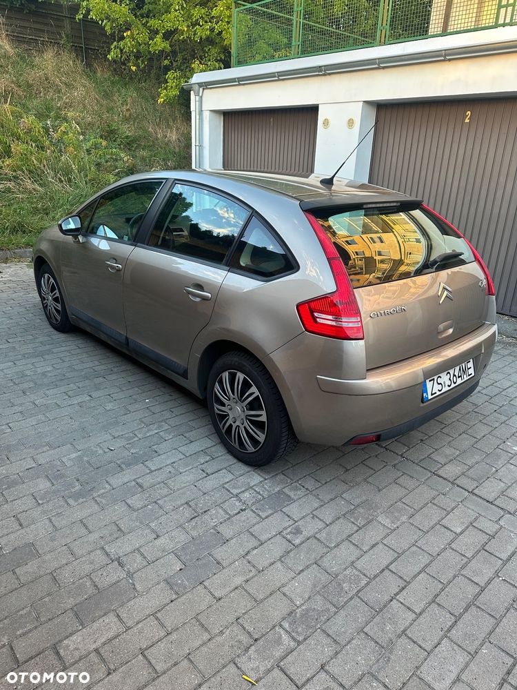 Citroën C4 1.6 VTi Equilibre - 4