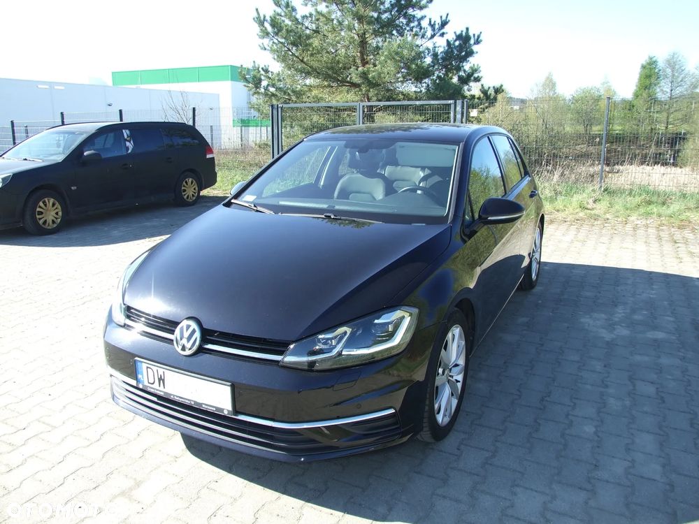 Volkswagen Golf 1.5 TSI BMT Evo Comfortline - 1