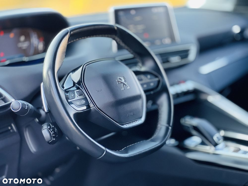 Peugeot 5008 BlueHDI 130 EAT8 Allure - 5
