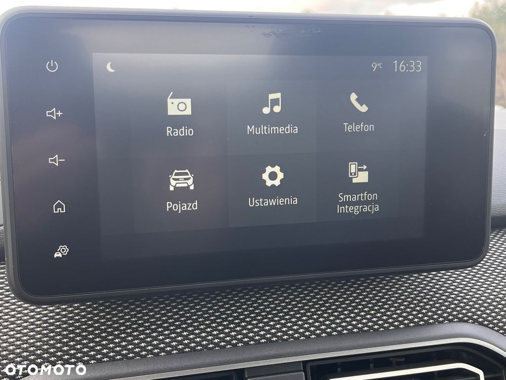 Dacia Sandero TCe 90 Essential - 32