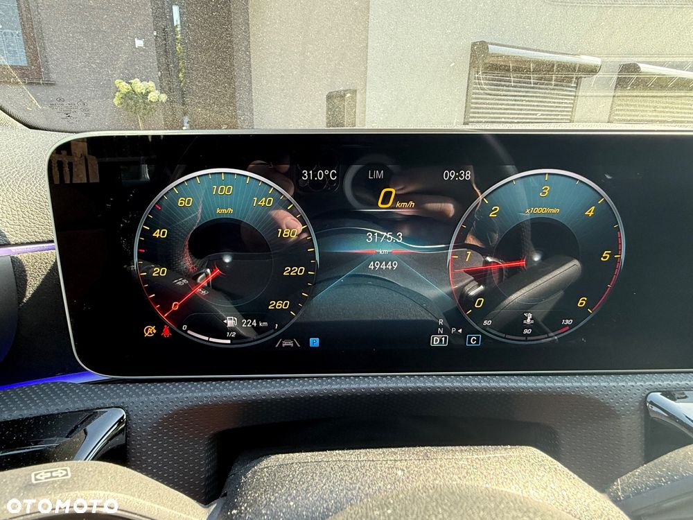 Mercedes-Benz Klasa A 200 d AMG Line 8G-DCT - 13