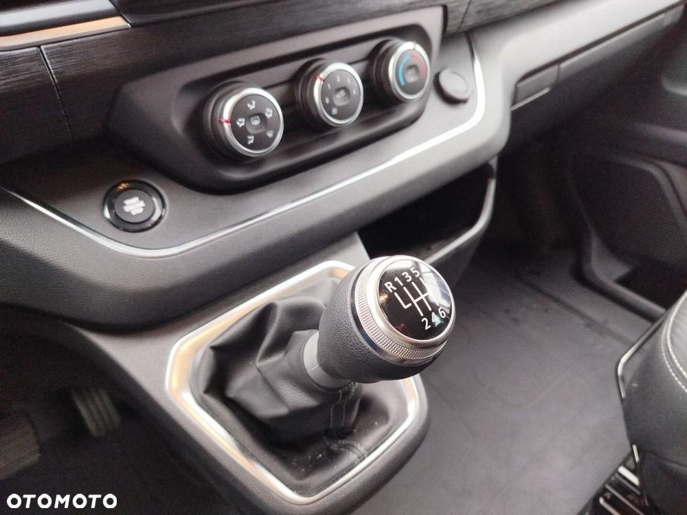 Nissan Primastar L1H1 2,8 Tekna - 15