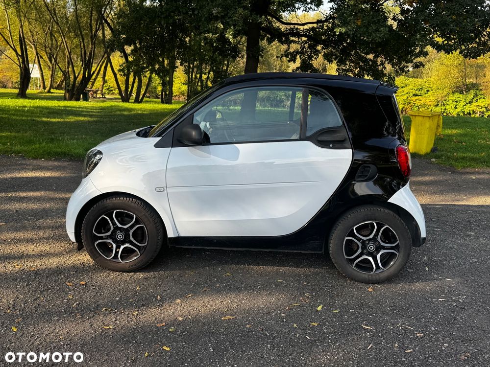Smart Fortwo 2015 photo 2