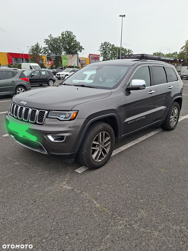 Jeep Grand Cherokee - 1