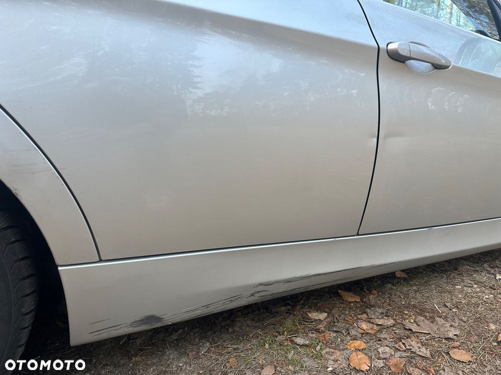 BMW Seria 3 320d - 5