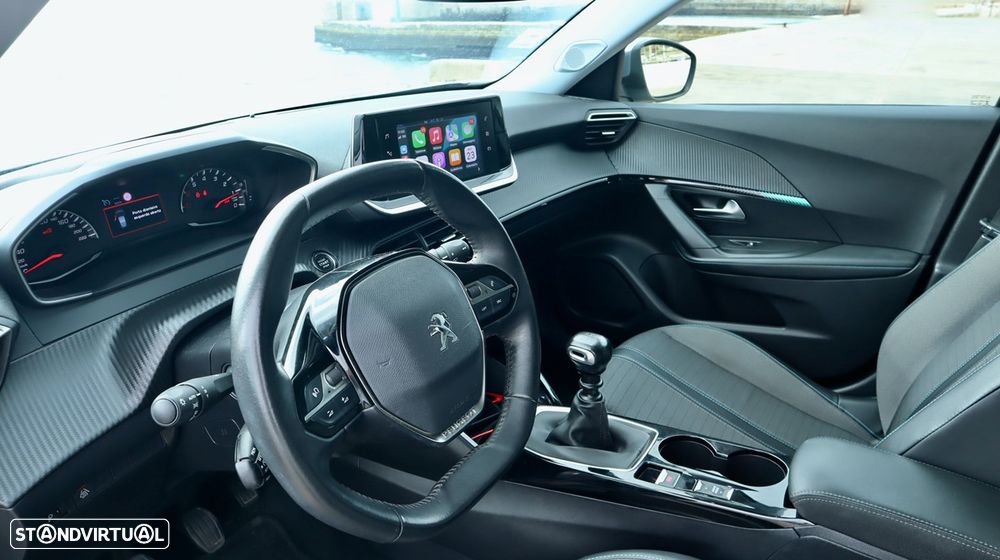 Peugeot 2008 PureTech 100 Allure - 26