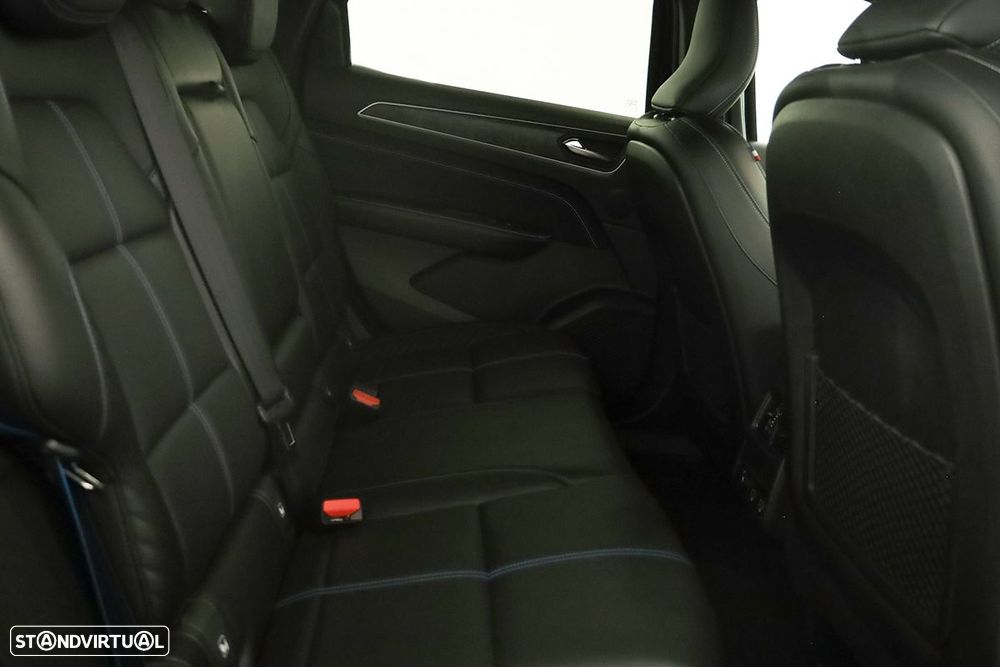 Renault Arkana 1.3 TCe Esprit Alpine EDC - 24