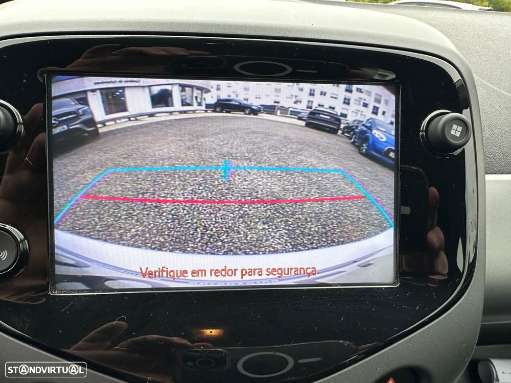 Toyota Aygo 1.0 X-Play+X-Touch - 18