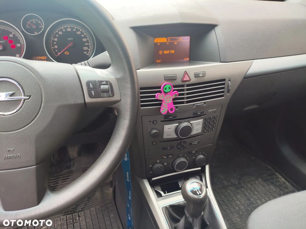 Opel Astra II 1.7 CDTI - 18