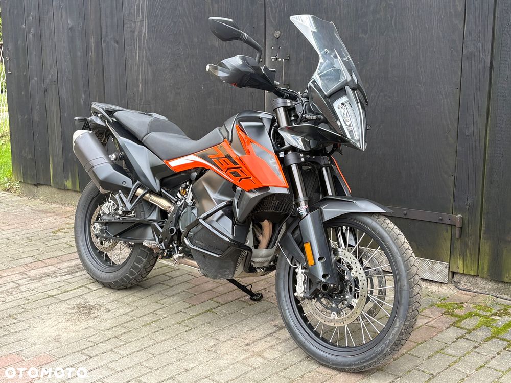 KTM Adventure 790 - 1