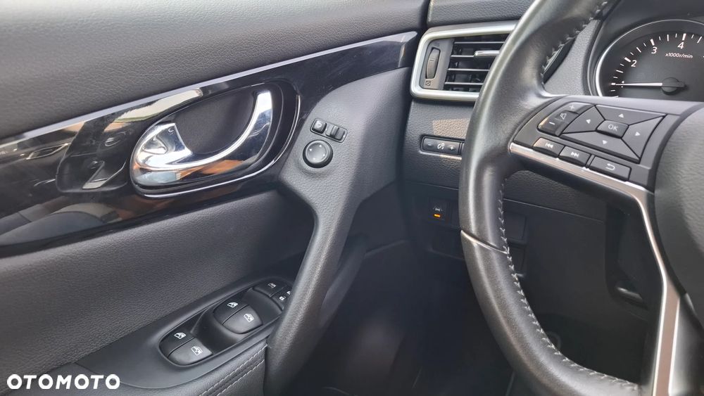 Nissan Qashqai - 18