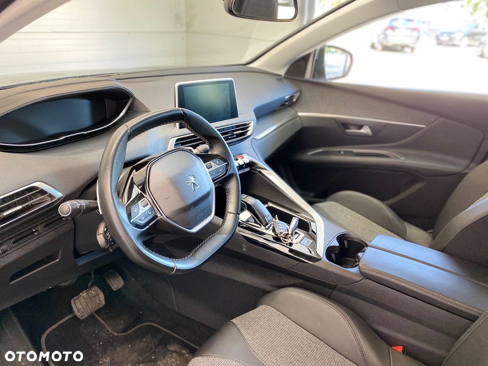 Peugeot 3008 BlueHDi 180 Stop & Start EAT8 Allure - 11