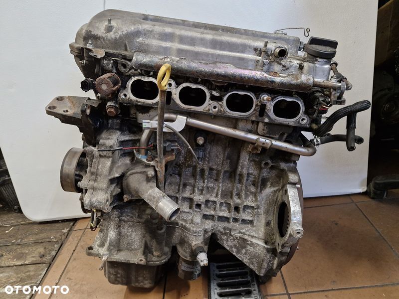 toyota avensis t25 1.6 vvti silnik słupek 3zz - 1