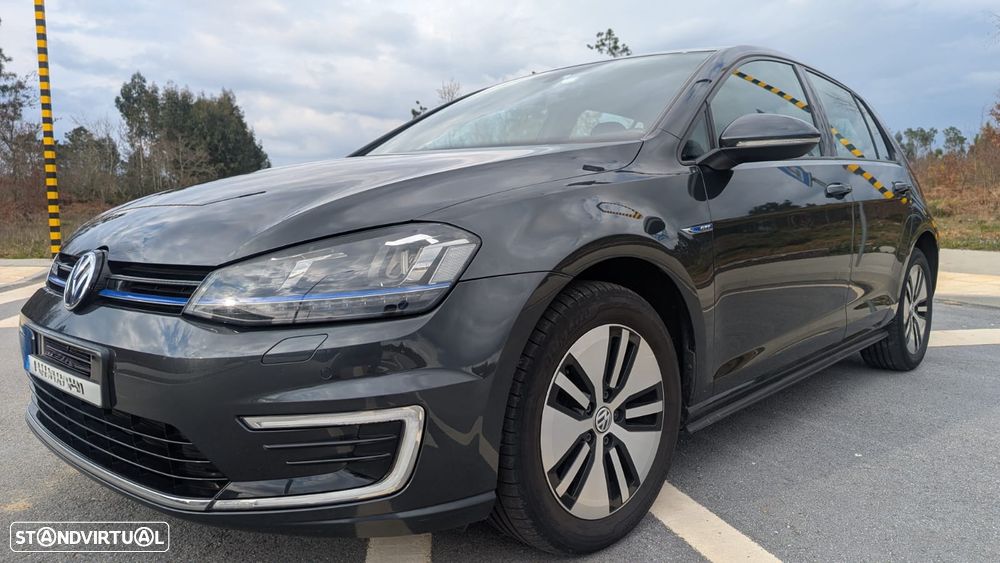 VW Golf 1.4 GTE Plug-In-Hybrid DSG - 2