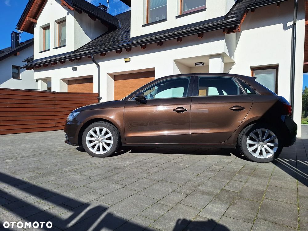 Audi A1 Sportback 1.6 TDI Ambition S tronic - 8