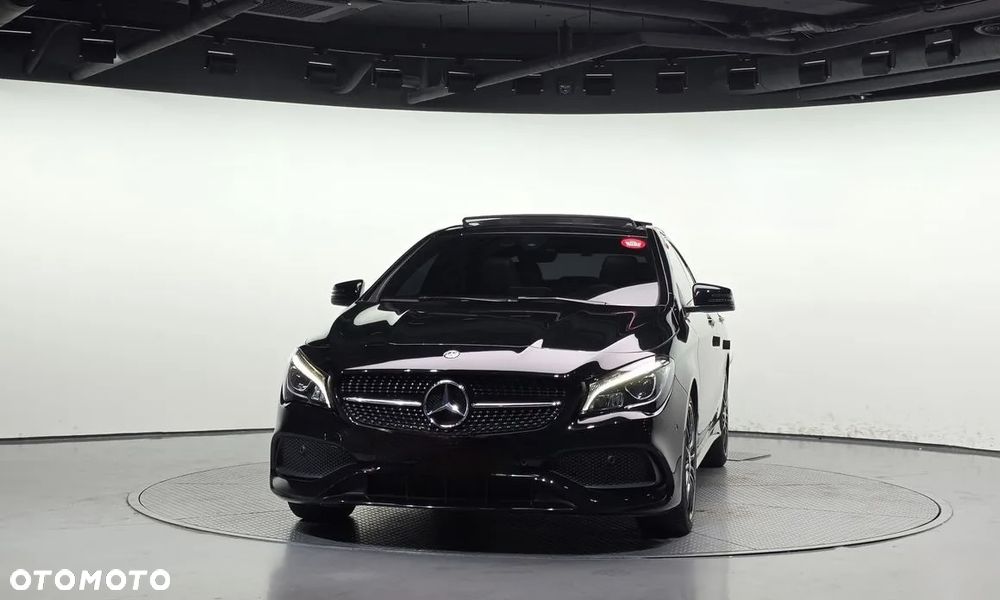 Mercedes-Benz CLA - 3