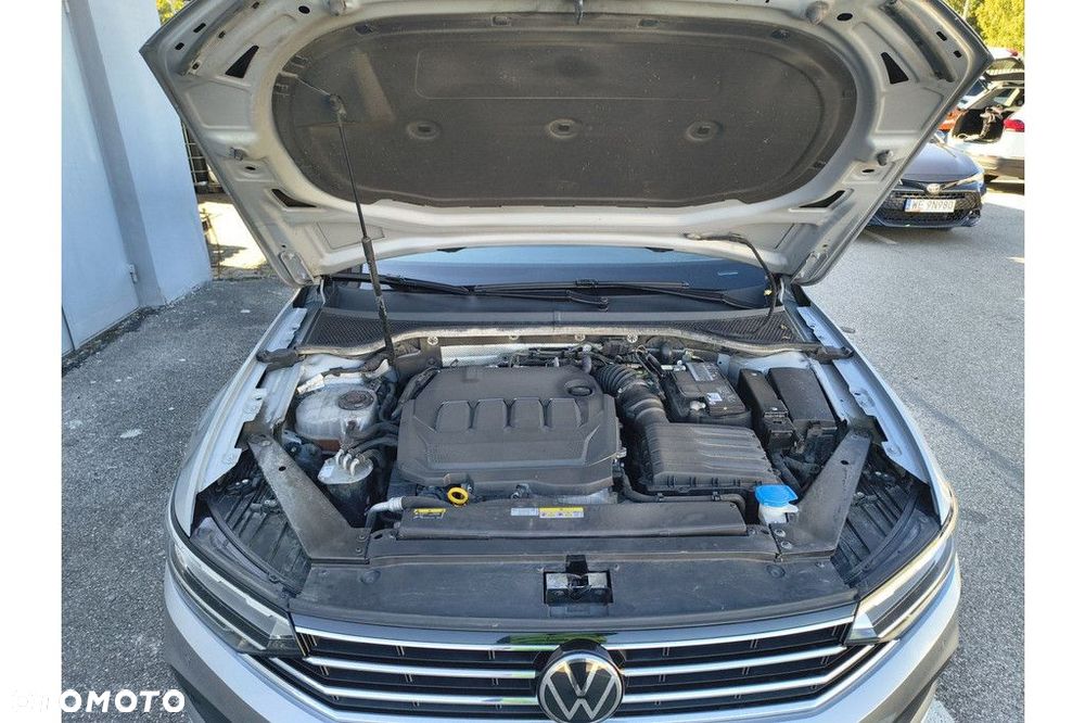 Volkswagen Passat Variant 2.0 TDI EVO Business - 12