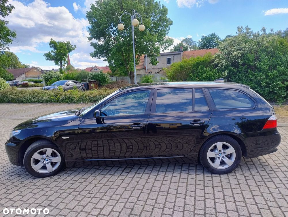 BMW Seria 5 523i Edition Exclusive - 6