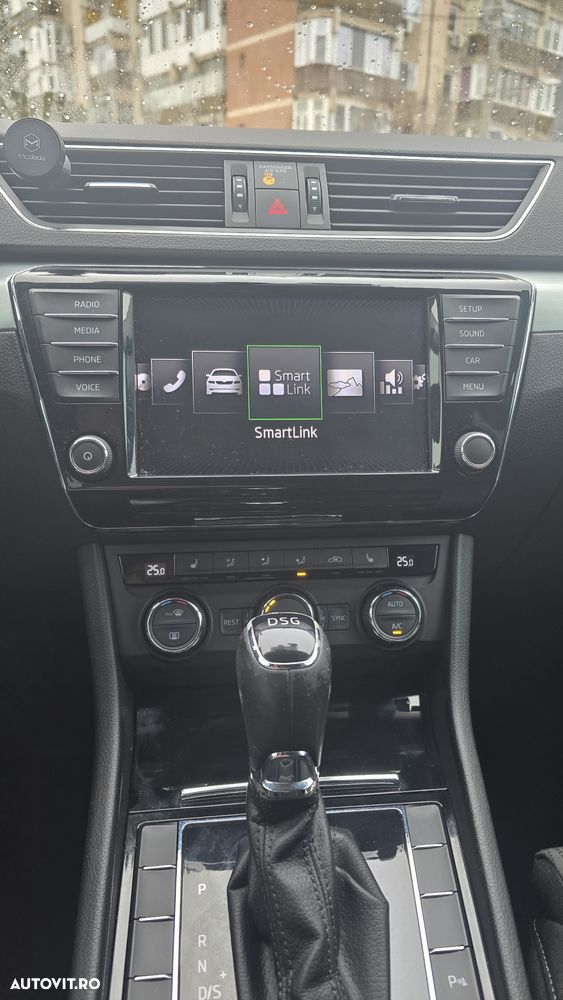 Skoda Superb 2.0 TDI DSG Ambition - 12