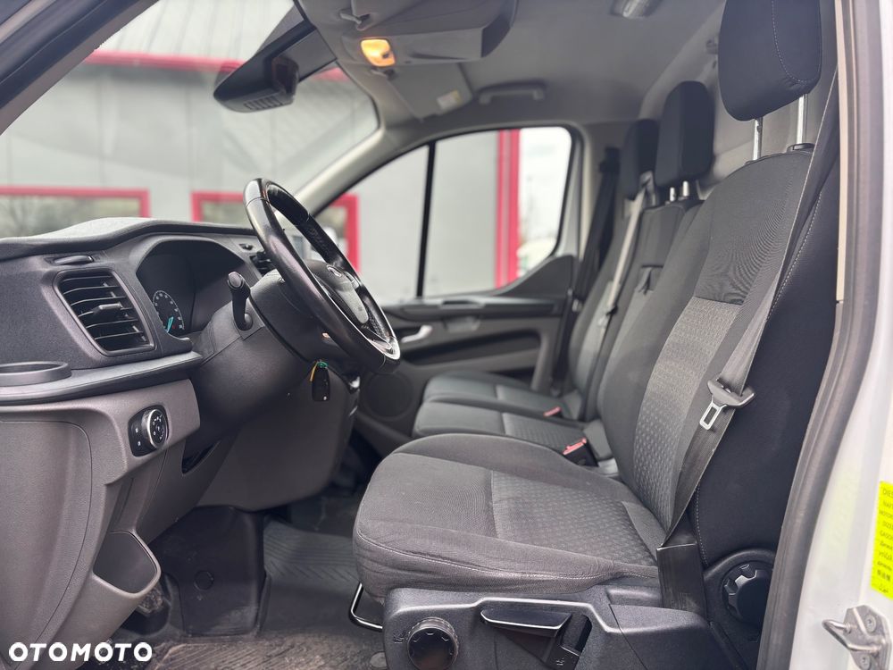 Ford Transit Custom 2.0 TDCi 125 Ps L1H1 Klima Hak Kamera Doinwestowany - 12