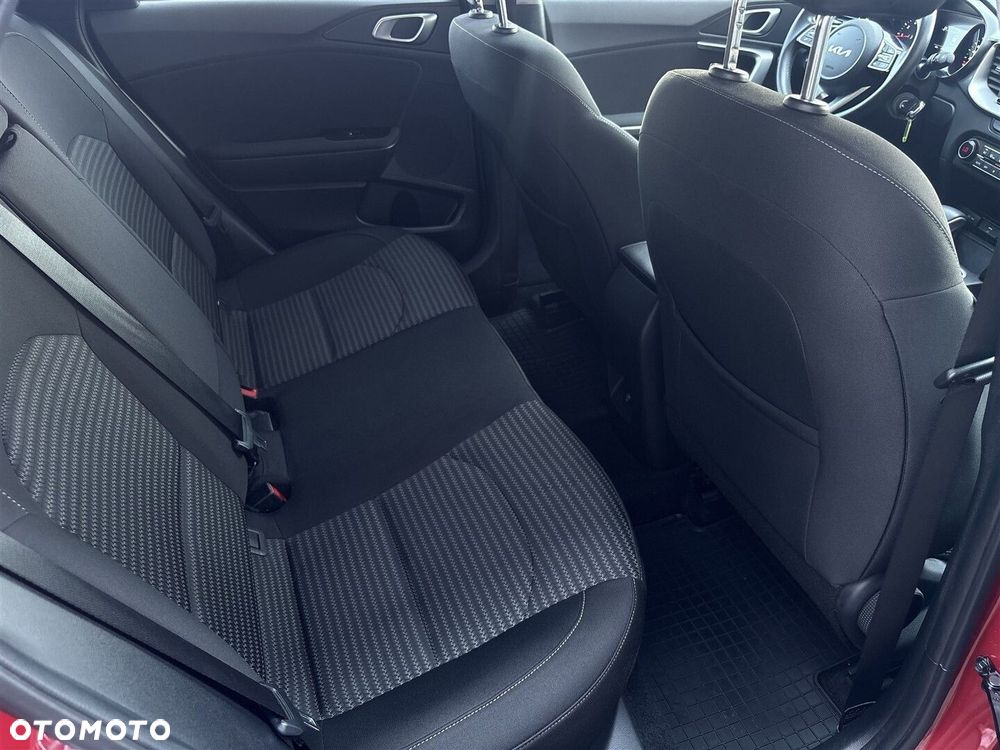 Kia Ceed 1.5 T-GDI M DCT - 8