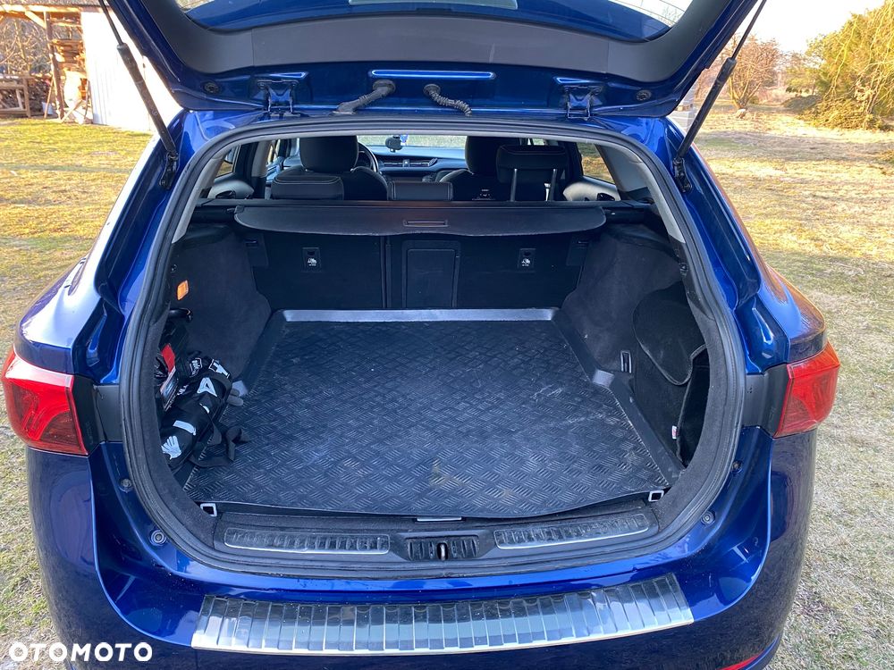 Toyota Avensis 1.8 Premium - 7