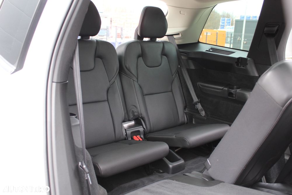 Volvo XC 90 D5 AWD Geartronic Inscription - 13
