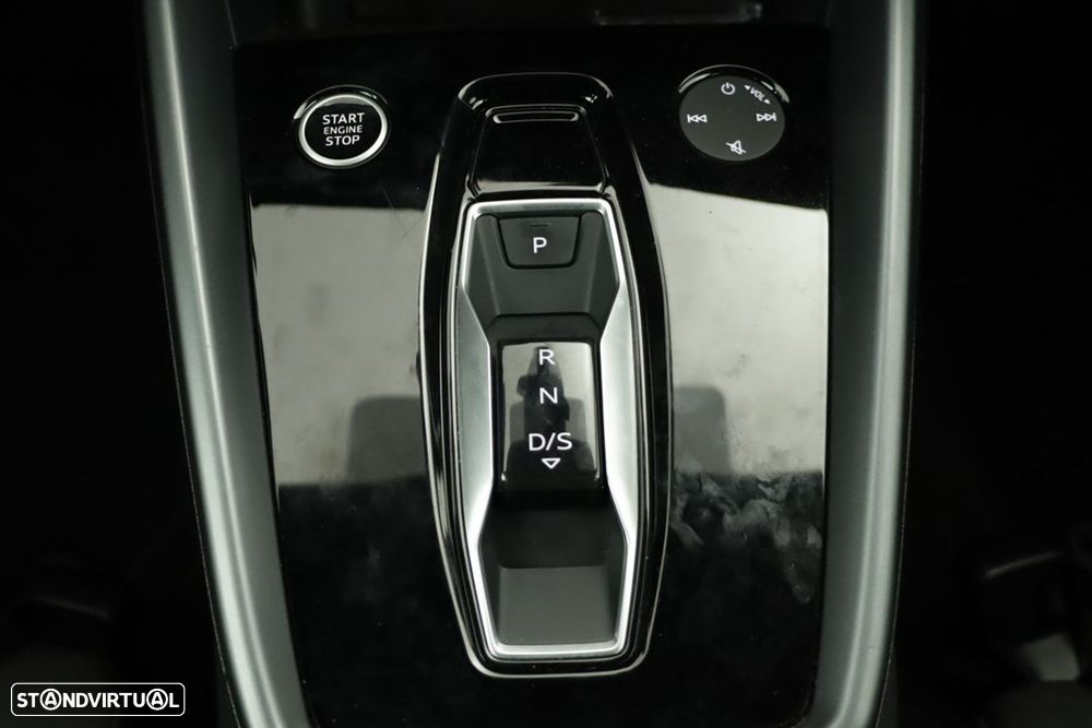 Audi A3 Limousine 30 TFSI Advanced - 13