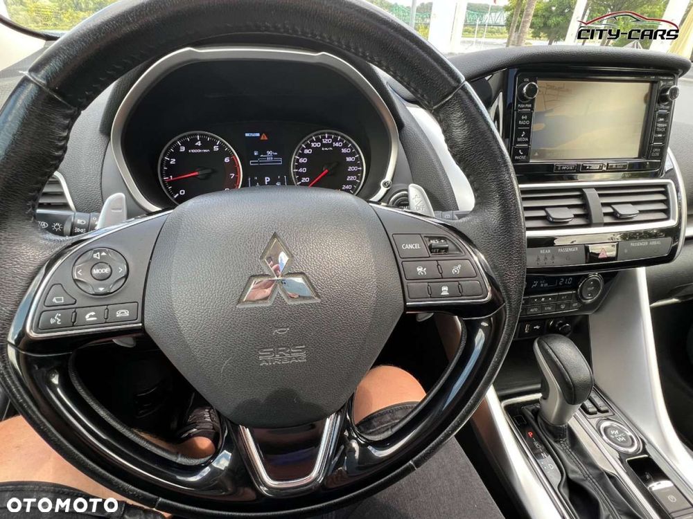 Mitsubishi Eclipse Cross - 14