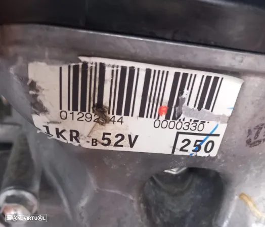 Motor Peugeot 107/Toyota Aygo/Yaris/Citroen C1 1.0i Ref: 1KR/CFB - 6