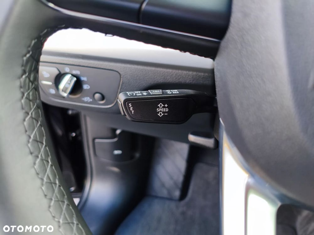 Audi Q5 40 TFSI quattro S tronic - 16
