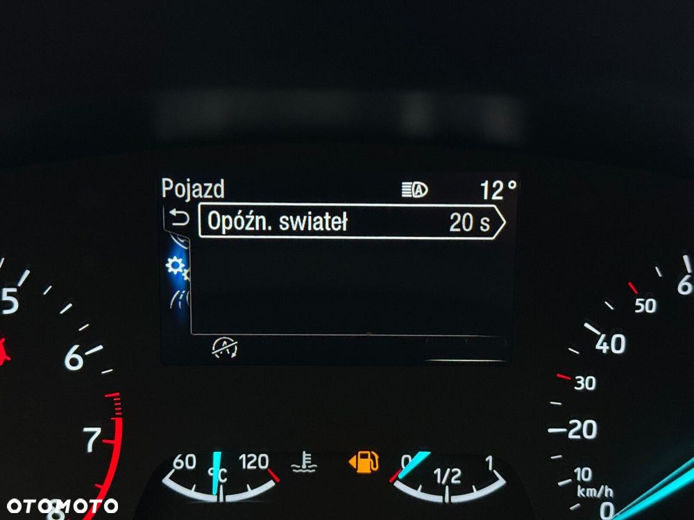 Ford Fiesta 1.0 EcoBoost Titanium ASS - 32